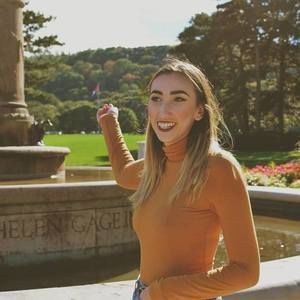 Meet your Posher, Angelina